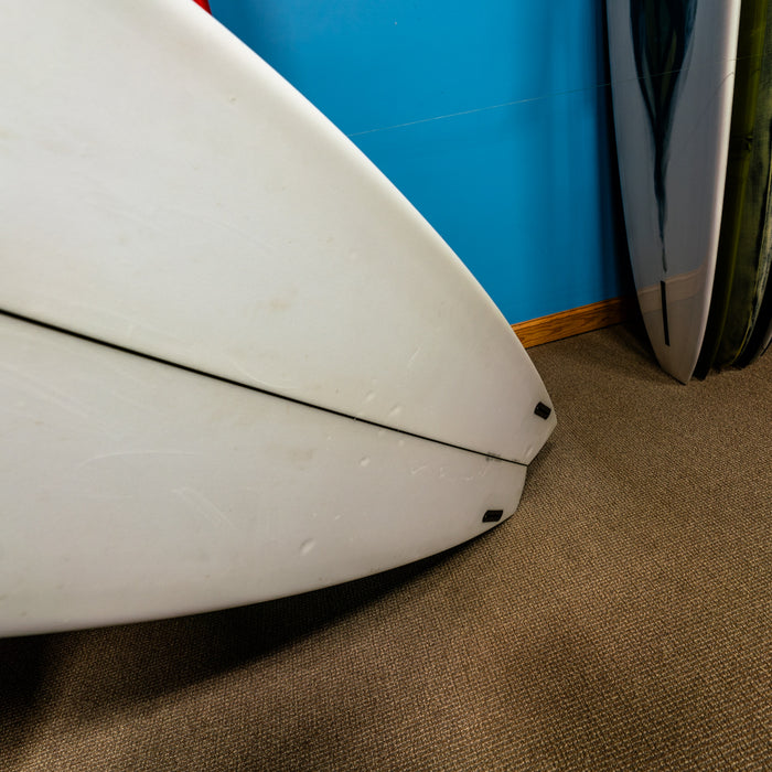 USED ShapeShop Surfboard 6'0"