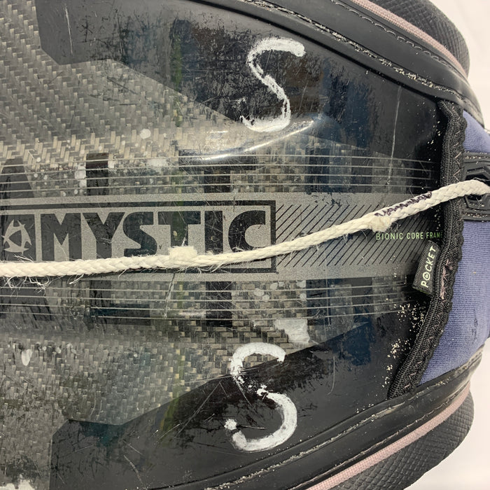 USED Mystic Stealth H2OUT Harness-Small w/Bar-280mm SM/MD