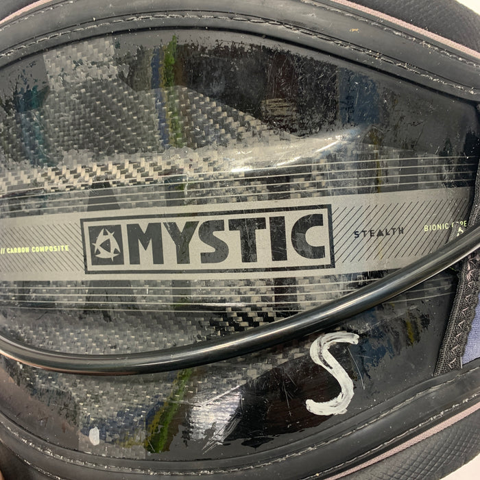 USED Mystic Stealth H2OUT Harness-Small w/Bar-280mm SM/MD