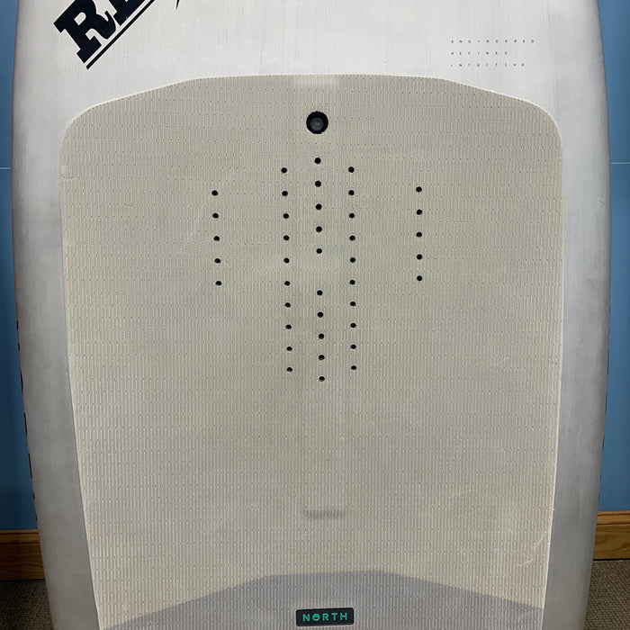 USED 2024 North Seek Foilboard-Titanium-5'2"