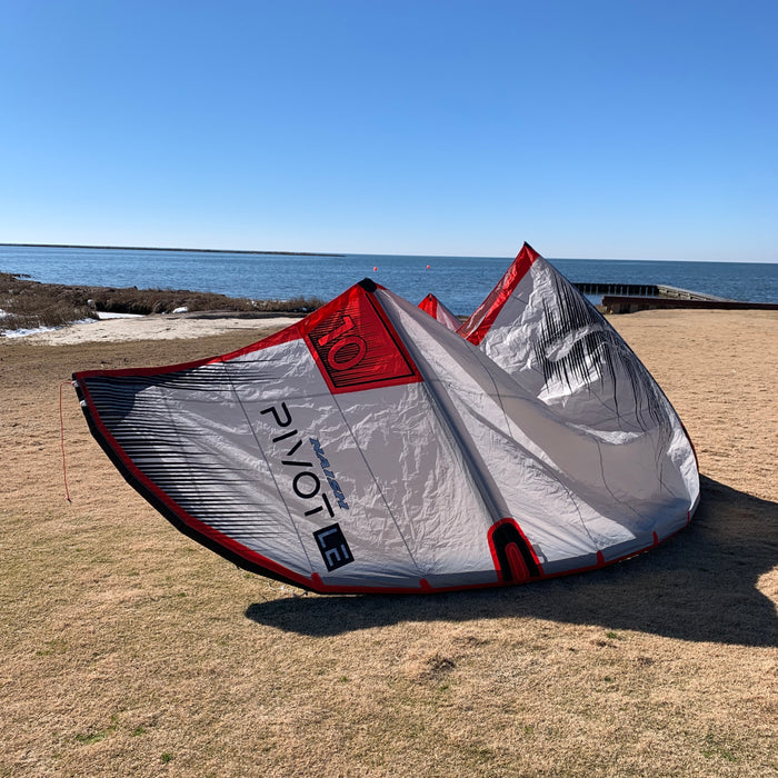 USED 2024 Naish Pivot Kite-10m-LE