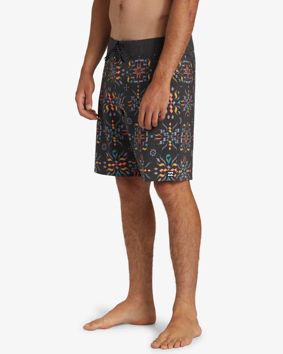 Billabong Good Times Pro Boardshorts-Black Multi